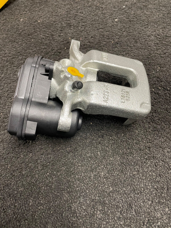 REAR RIGHT SIDE BRAKE CALIPER WITH MOTOR AUDI SEAT VW 8U0 615 404B