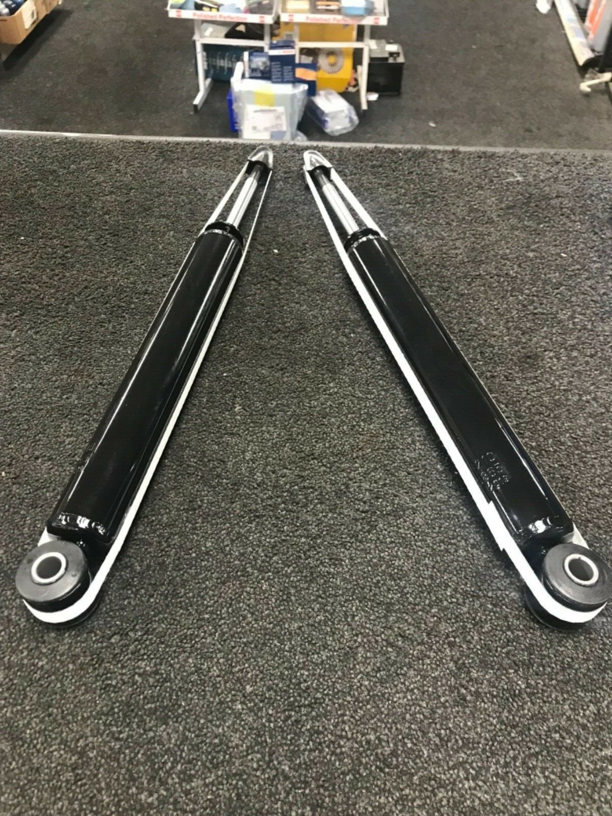 RENAULT CLIO MK3 2005-2009 2 REAR SHOCK ABSORBERS PAIR STRUTS SHOCKERS QUALITY
