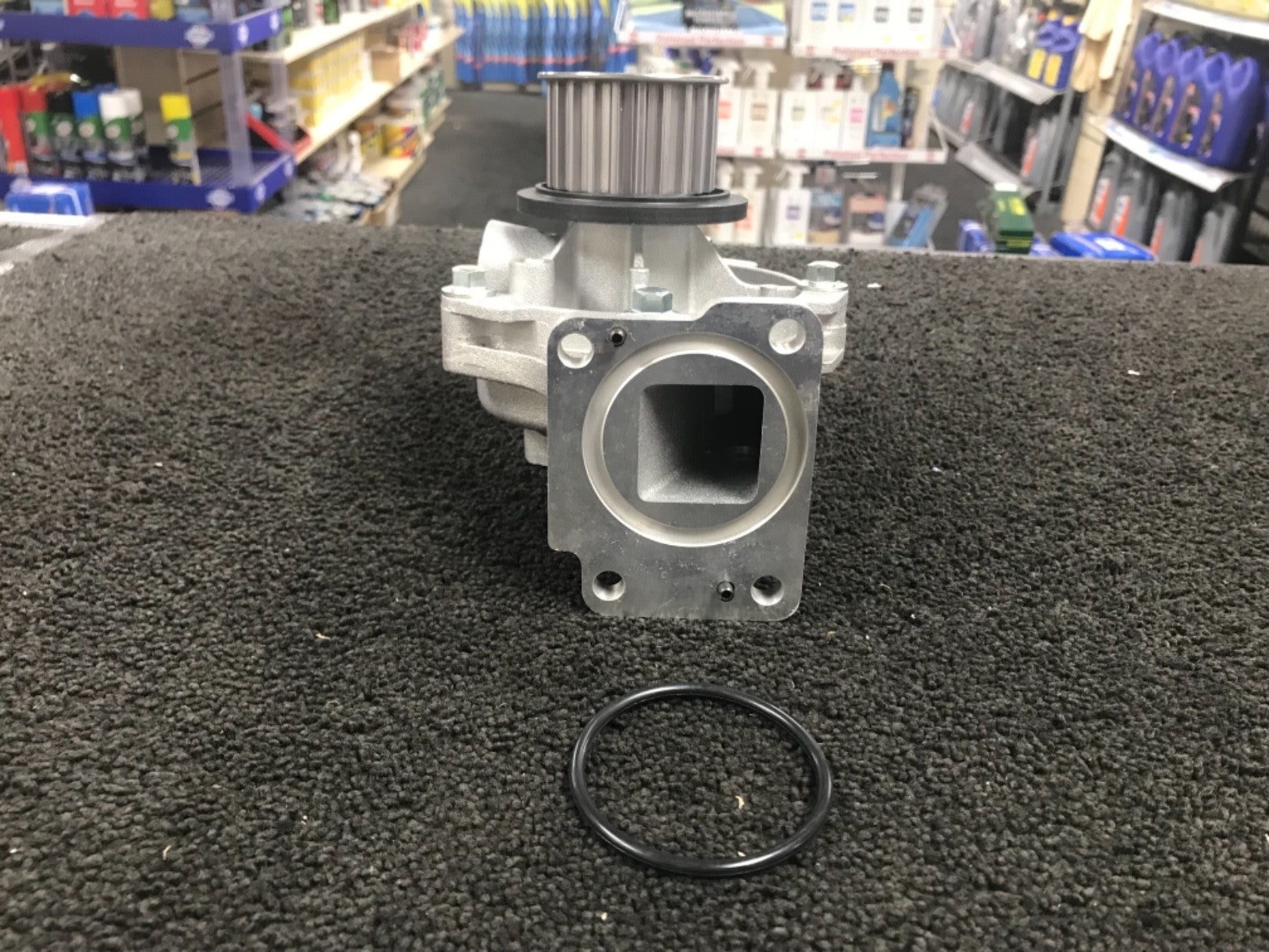 FOR CHRYSLER GRAND VOYAGER CRD COOLING COOLANT WATER PUMP WITH HOUSING NEW 