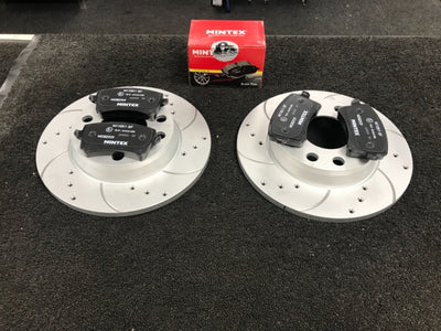 AUDI A5  2.0TDi 170 S LINE BRAKE DISC DRILLED GROOVED BRAKE PADS REAR 300MM 