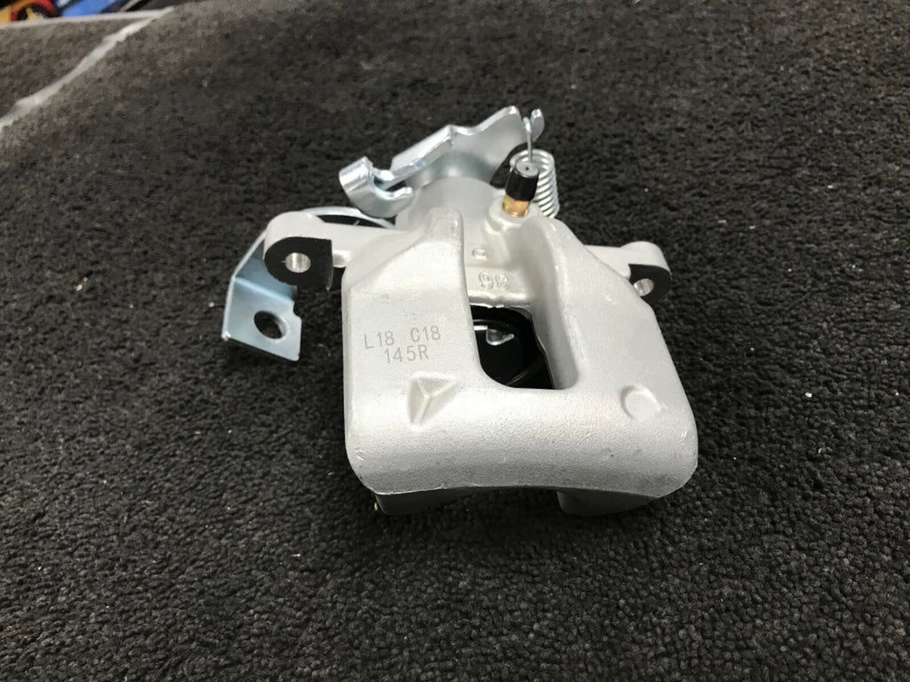 FOR TOYOTA AURIS COROLLA 1.4 1.6 2.0 D4D REAR RIGHT DRIVER SIDE BRAKE CALIPER 