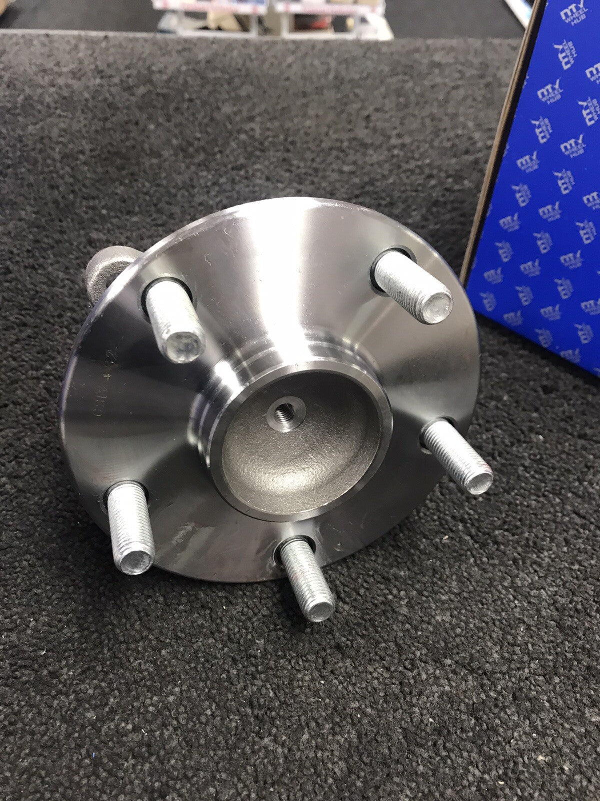 FOR  GS 300H F SPORT FRONT WHEEL BEARING HUB
