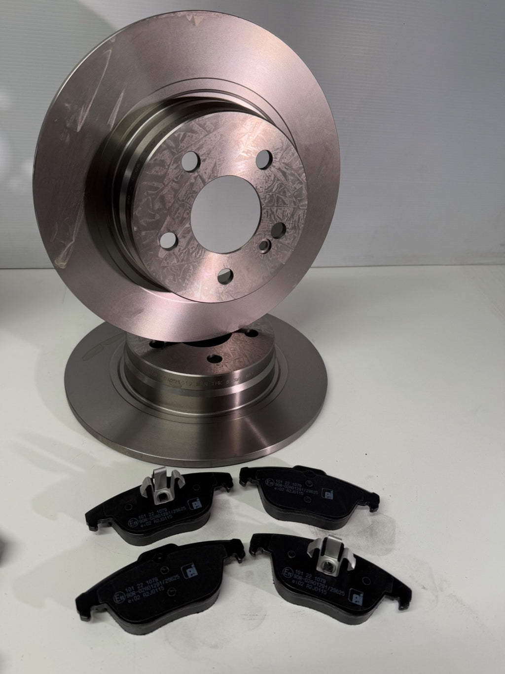 E-CLASS E220 CDI BLUEEFFICIENCY SE (MK4 (A207)) FRONT REAR BRAKE DISC PAD SET