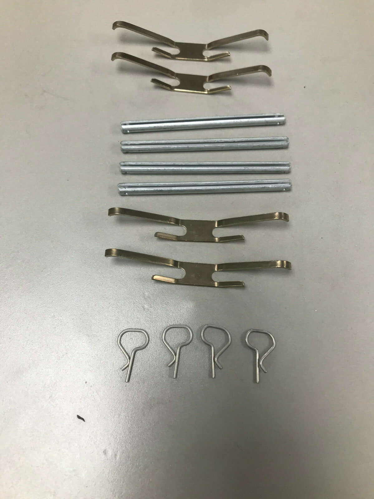 FOR OPEL OMEGA 1986-1988 BRRAKE PAD FITTING KIT BHK 277