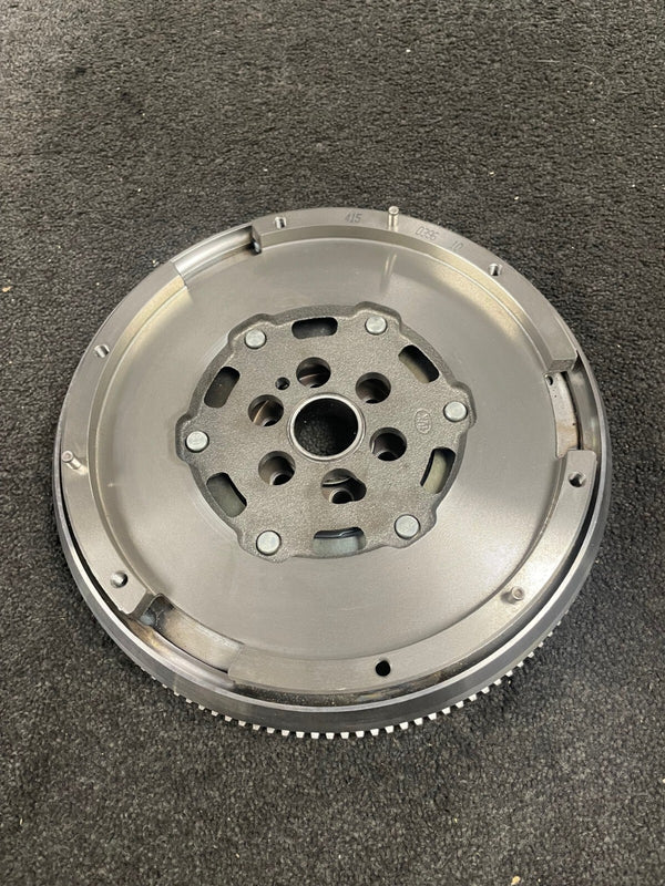 CITROEN BERLINGO PEUGEOT PARTNER 1.6HDI DUAL MASS FLYWHEEL SEMI AUTO