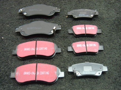 CRV 2.2TD 2007 ON  FRONT  REAR BRAKE PADS SET 