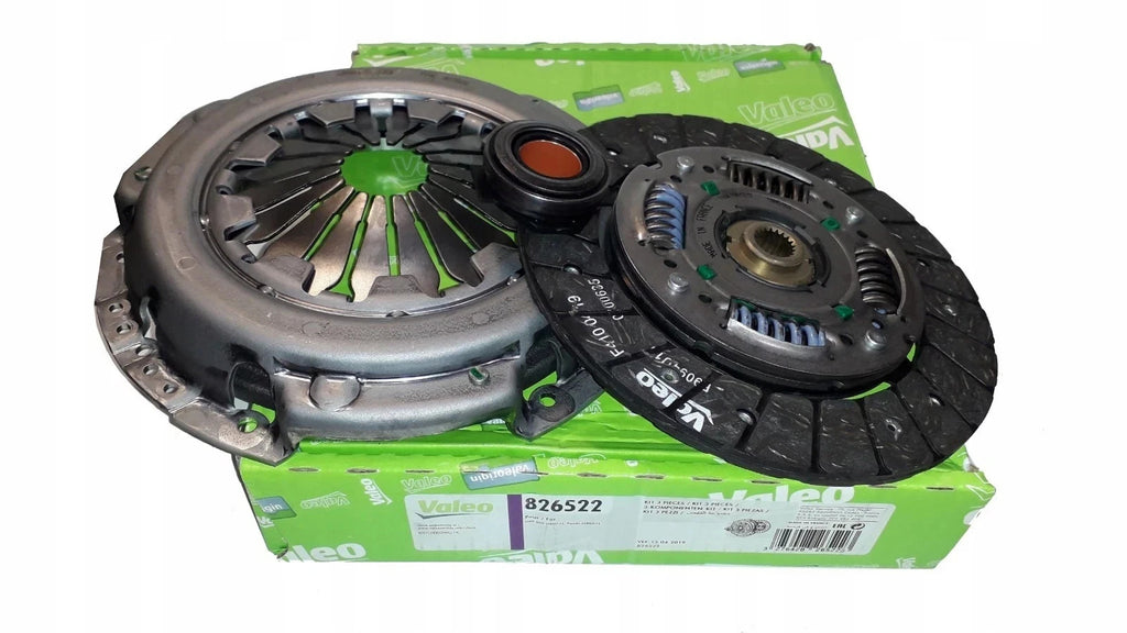 GENUINE VALEO CLUTCH KIT BRAND NEW 3 PCE GRANDE PUNTO 1.4 2006-2011
