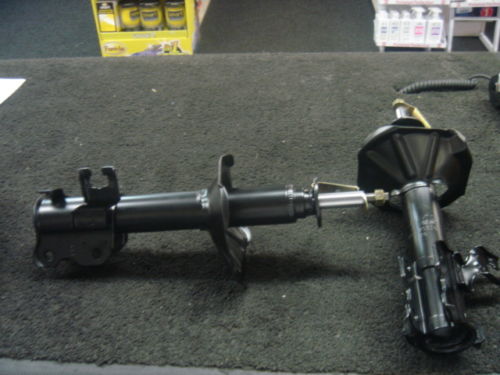 FOR NISSAN SUNNY 1.6 N14 100NX  2 X FRONT SHOCK ABSORBERS 