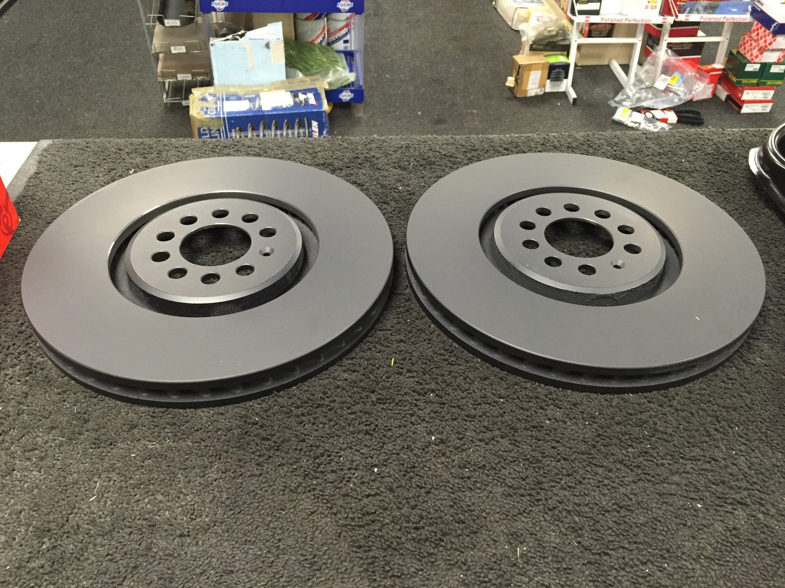 GOLF MK4 R32 AUDI TT 3.2 BRAKE DISCS 334MM BRAND NEW IN BOX 8N0615302B