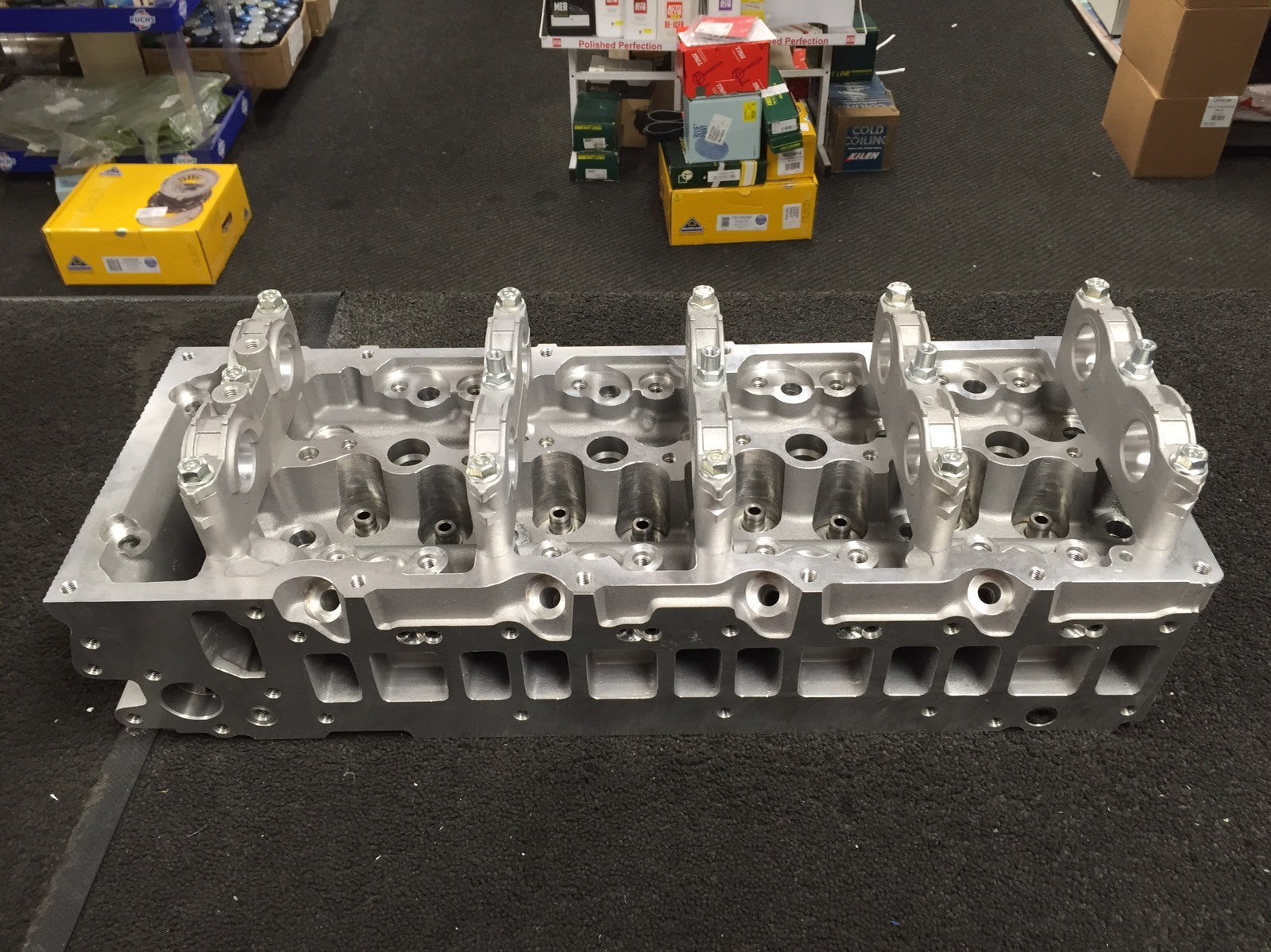 FOR MITSUBISHI SHOGUN TRITON CANTER 3.0TD 4M42 CYLINDER HEAD BRAND NEW