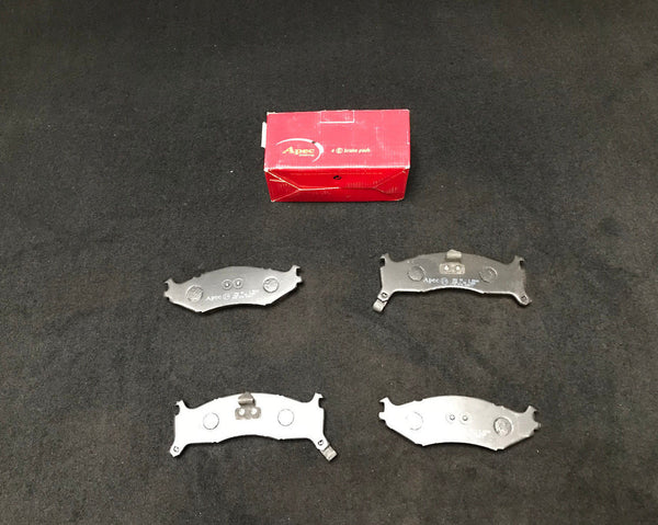 FOR CHRYSLER NEON 2.0 1996-1999 FRONT APEC BRAKE PAD SET