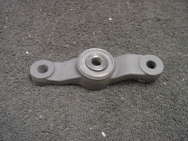 FOR CHRYSLER PT CRUISER REAR SUSPENSION PIVOT ARM  Z LINK WATTS LINK