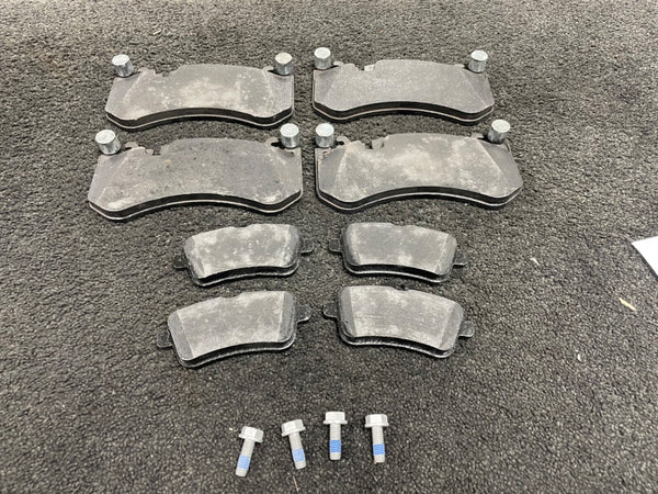 FOR MERCEDES G GLASS AMG C63 FRONT AND REAR BRAKE PADS