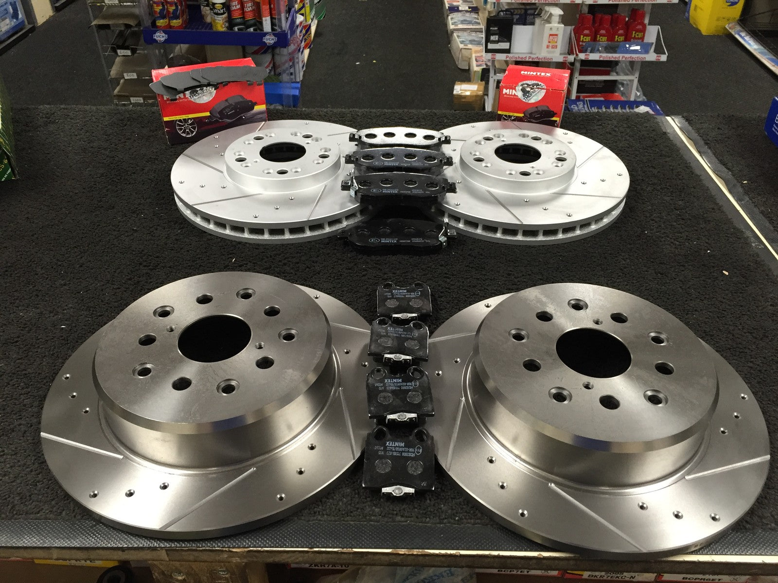 FOR LEXUS GS430 DRILLED GROOVED BRAKE DISC  & MINTEX PADS 1993-2005