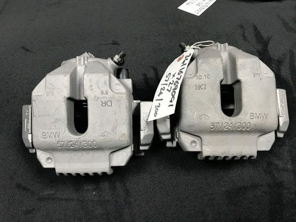 BMW 3 Ser E90 E91 E92 E93 E89 Z4 2 FRONT BRAKE CALIPER CARRIER  GENUINE OE