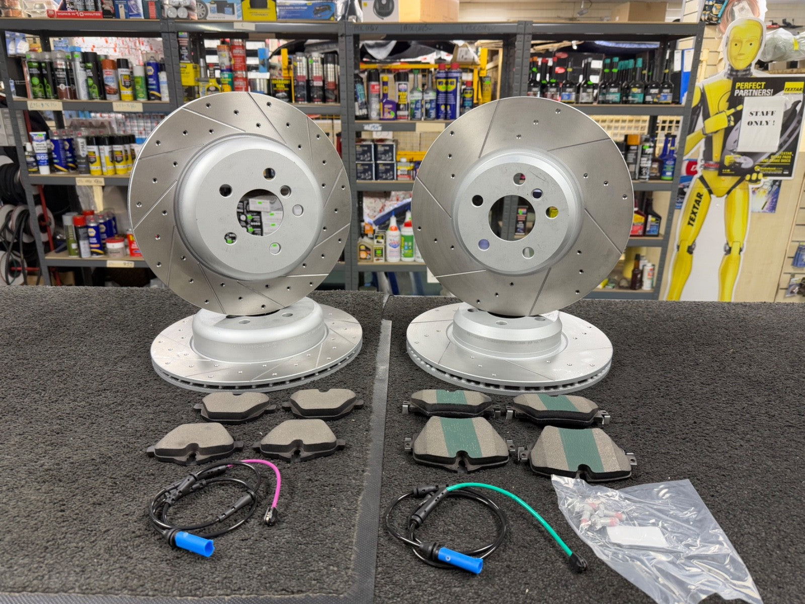 5 SERIES 520D XDRIVE M SPORT (MK7 (G30))  FRONT REAR DISCS PADS DRILLED GROOVED