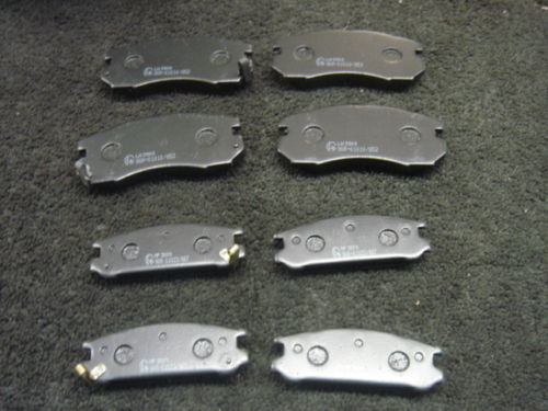 FOR MITSUBISHI GALANT SIGMA FRONT REAR BRAKE PADS FULL SET