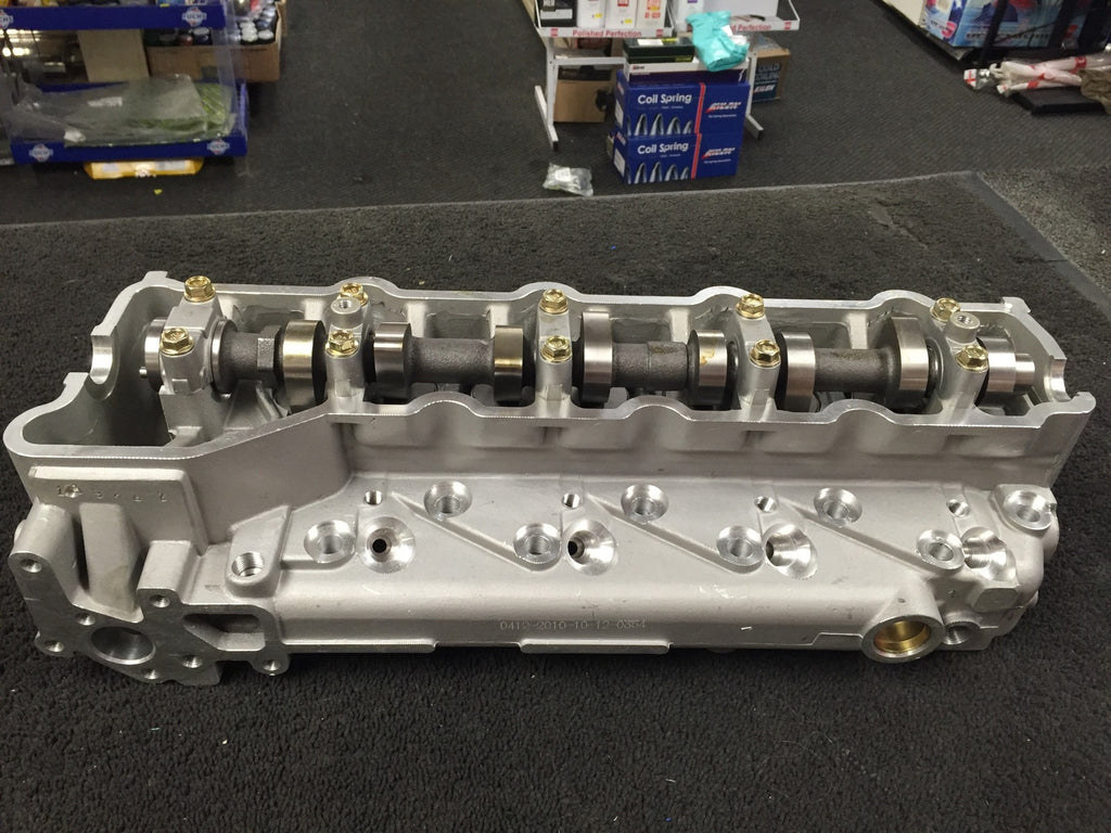 FOR MITSUBISHI DELICA IMPORT CANTER 2.8TD 4M40 CYLINDER HEAD ASSEMBLED COMPLETE
