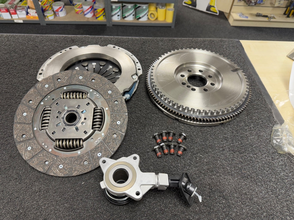 FORD TRANSIT 2.0TDCI FWD 125BHP FLYWHEEL CLUTCH KIT SOLID FLYWHEEL CLUTCH KIT