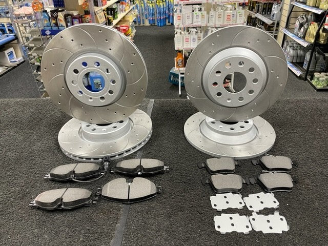 VW TIGUAN MK2 2.0TDI BRAKE DISC FRONT REAR DRILLED GROOVED MINTEX PADS