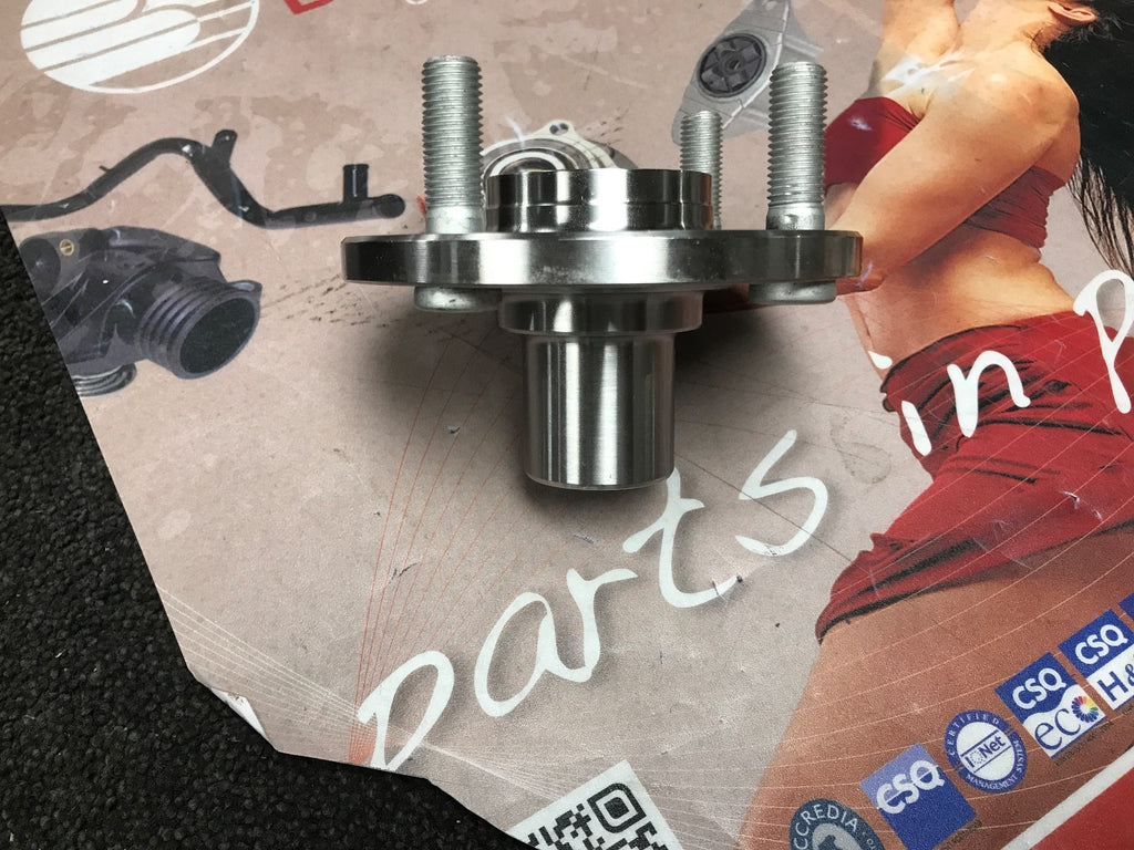 FOR KIA RIO 2000-2005 FRONT WHEEL HUB LEFT OR RIGHT HAND SIDE 