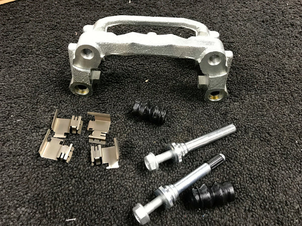 FOR FORD TRANSIT 2006-13 REAR OS RH DRIVER SIDE BRAKE CALIPER CARRIER BRACKET