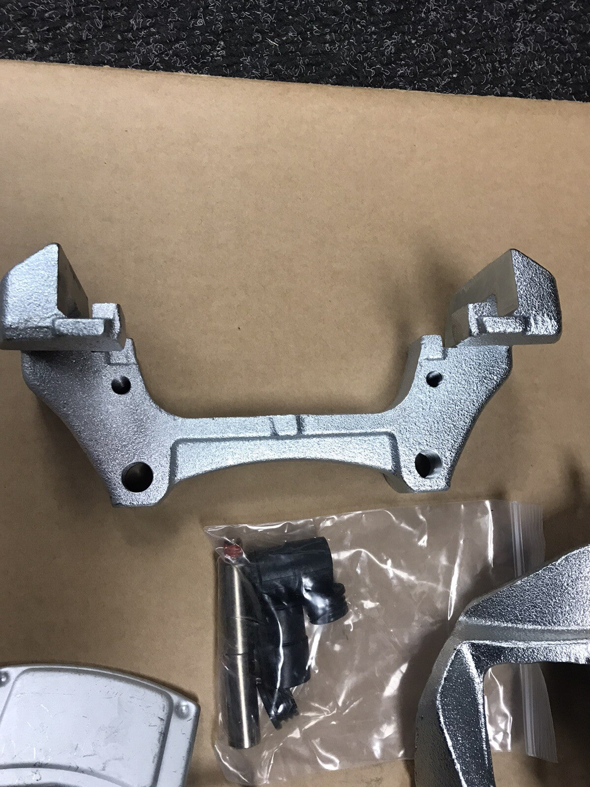 VW TRANSPORTER T5 T6 FRONT BRAKE CALIPER CARRIER BRACKET CONVERSION 340mm17"