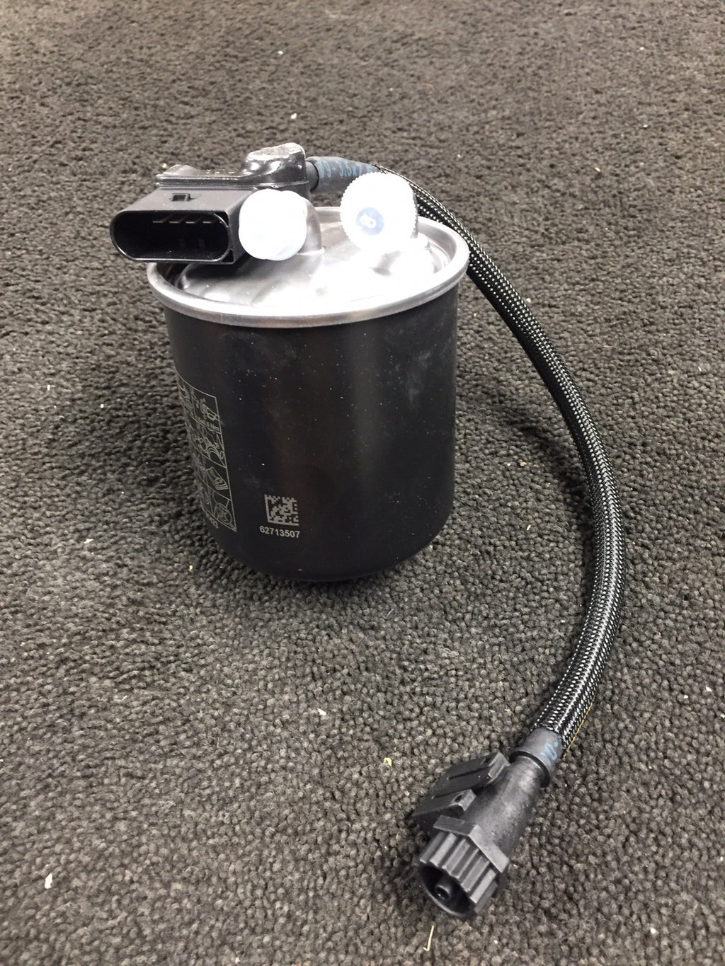 FOR MERCEDES SPRINTER 313 2.1CDi DIESEL FUEL FILTER OE REF A 651 090 29 52
