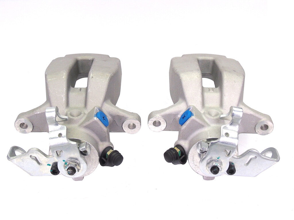 2 REAR BRAKE CALIPER +SLIDERS VW GOLF MK4 BORA BEETLE 2.3 V5 2.8 V6 VENTED DISC
