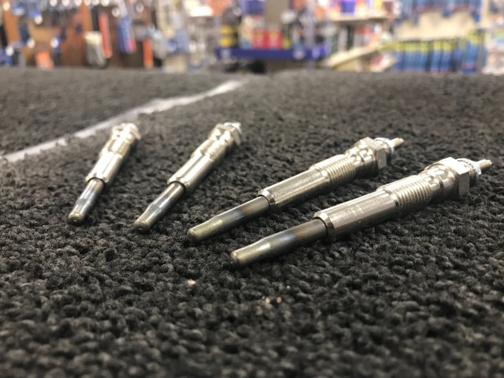 FOR LANDCRUISER 4 RUNNER 3.0 TURBO DIESEL 1KZTE ENGINE  GLOW PLUGS  X 4 NEW