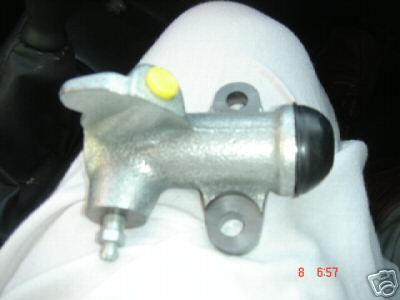 MINI AUSTIN ROVER 1.0 1.3   CLUTCH SLAVE CYLINDER NEW