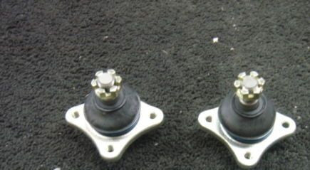 FOR MITSUBISHI SHOGUN PAJERO TD V6 MK2 91-2000 TOP UPPER SUSPENSION BALL JOINT
