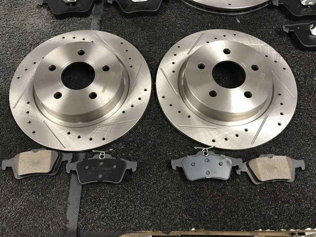 REAR CROSS DRILLED GROOVED BRAKE DISC BRAKE PAD FOCUS CMAX Ti-VCT TDCi 110 136