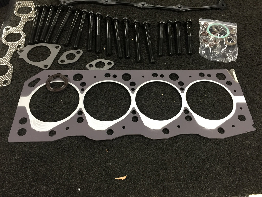 FOR HILUX HIACE GRANVIA CUSTOM 2.8D 3L HEAD GASKET SET CYLINDER HEAD BOLTS