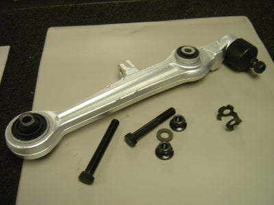 SKODA SUPERB FRONT SUSPENSION LOWER TRACK CONTROL  ARM PASSENGER SIDE LH SIDE 