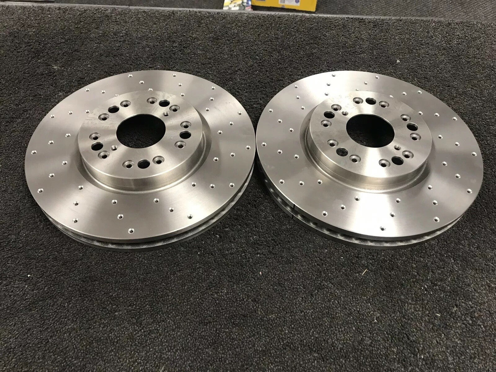 FOR TOYOTA SUPRA 3.0  JZA80 2JZ-GE BREMBO FRONT CROSS DRILLED BRAKE DISCS X2
