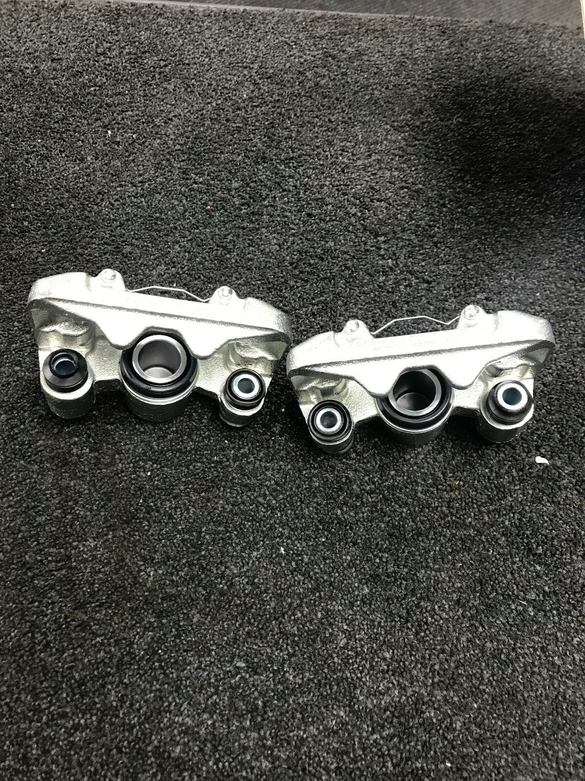 PAIR REAR BRAKE CALIPERS LH RH FOR TOYOTA CELICA 1.8VVTI 1999-2006 BRAND NEW