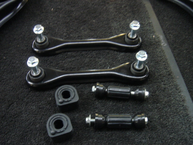 FORD FOCUS REAR AXLE SUSPENSION TRAILING  ARM ANTI ROLL BAR LINK BUSH
