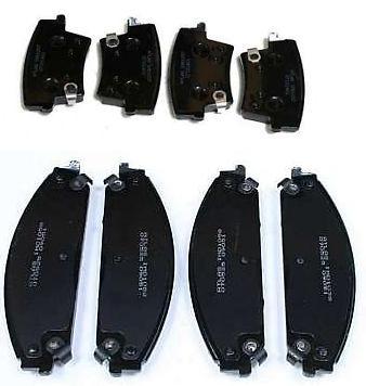FOR CHRYSLER 300C 3.0D 3.5 5.7 BRAKE PADS FRONT REAR DISC BRAKE PAD PADS 