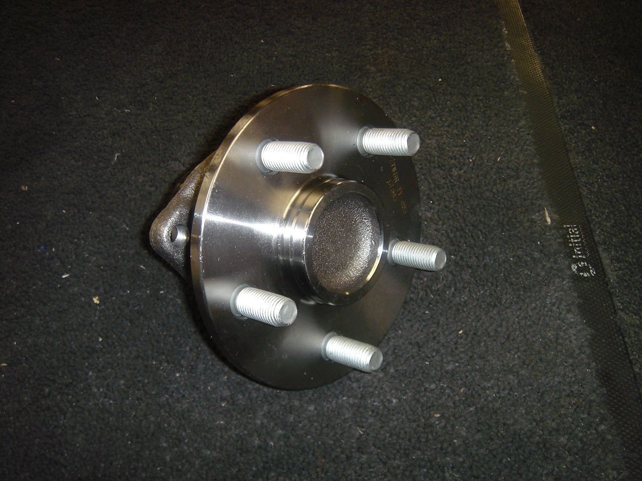 FOR TOYOTA AVENSIS VVTI D4D 2003 ON  REAR WHEEL BEARING KIT 