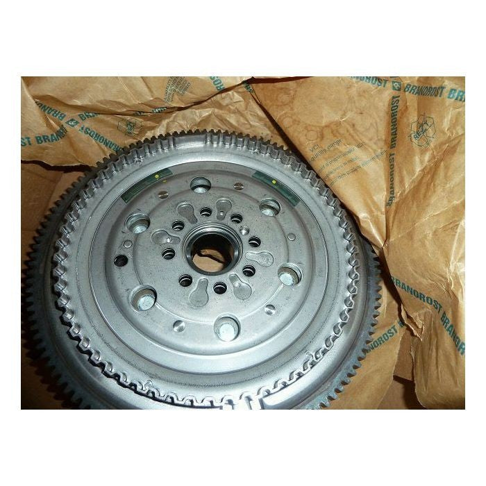 DUAL MASS FLYWHEEL ASTRA H CORSA D 1.3 CDTI CHEVROLET AVEO T300 1.3D 2011-15