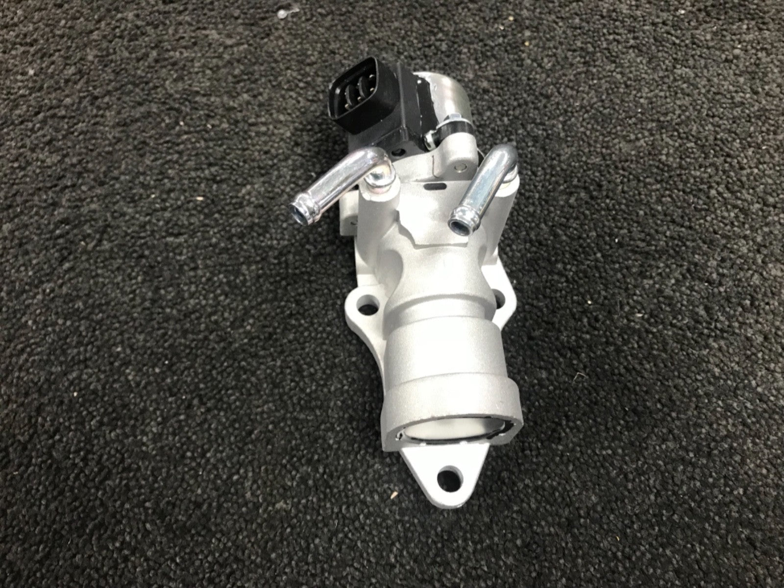 FOR TOYOTA 2.0 D4D RAV4 PREVIA AVENSIS VERSO OE QUALITY EGR VALVE 