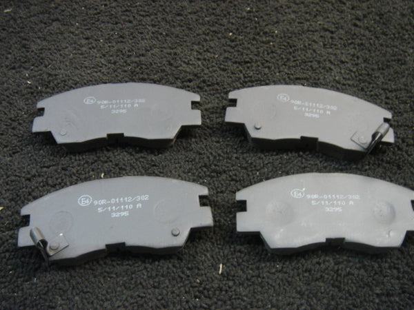 FOR MITSUBISHI SHOGUN PAJERO L300 L200 PICKUP 1986 on FRONT  DISC BRAKE PADS