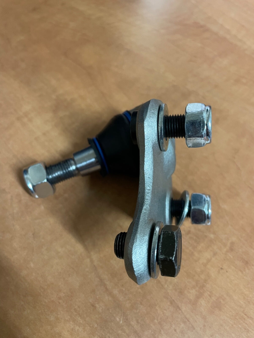 FOR TOYOTA AURIS AVENSIS FRONT LOWER BALL JOINT