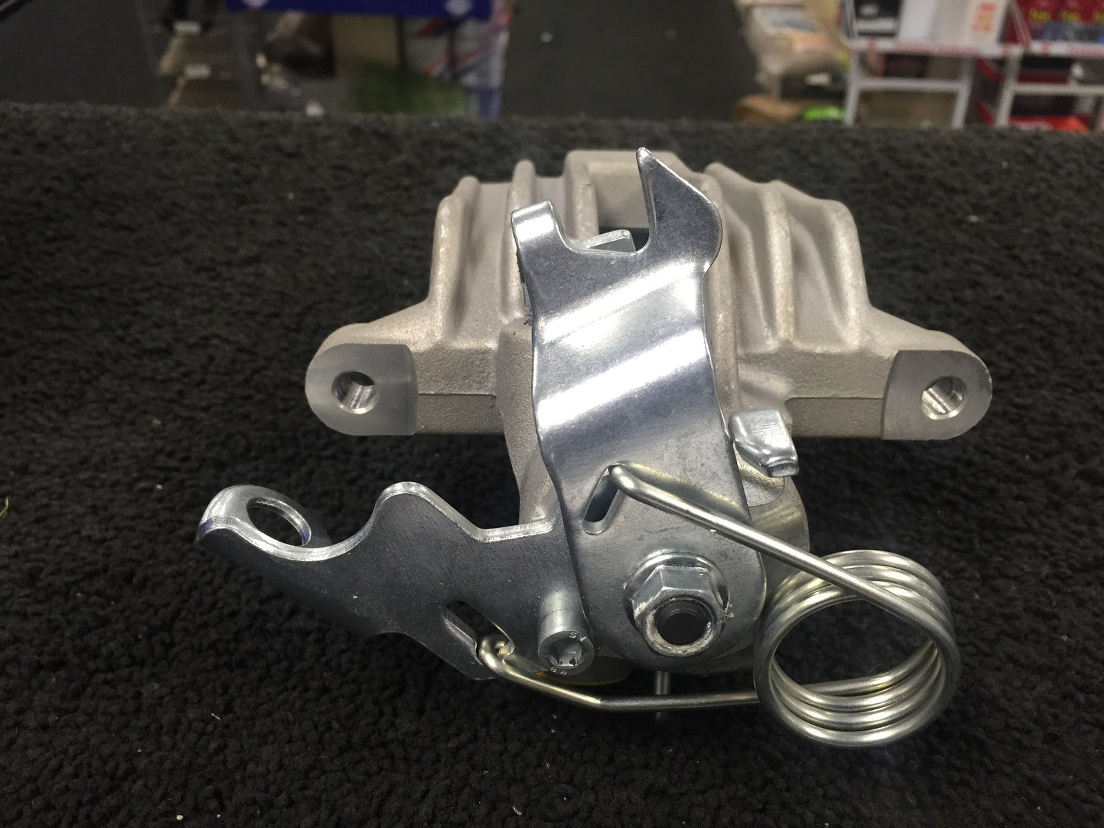 VW PASSAT 1.8 1.9 2.5TDi 1996-05 BRAKE CALIPER REAR BRAKE CALIPER OS RH SIDE