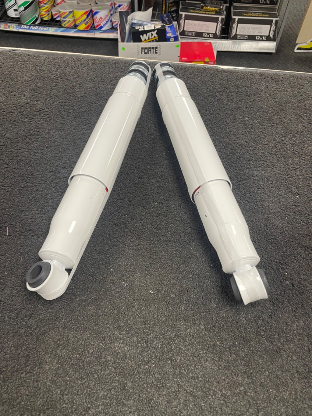 FOR TOYOTA LAND CRUISER KDJ150 3.0TD REAR HEAVY DUTY SHOCK ABSORBERS 