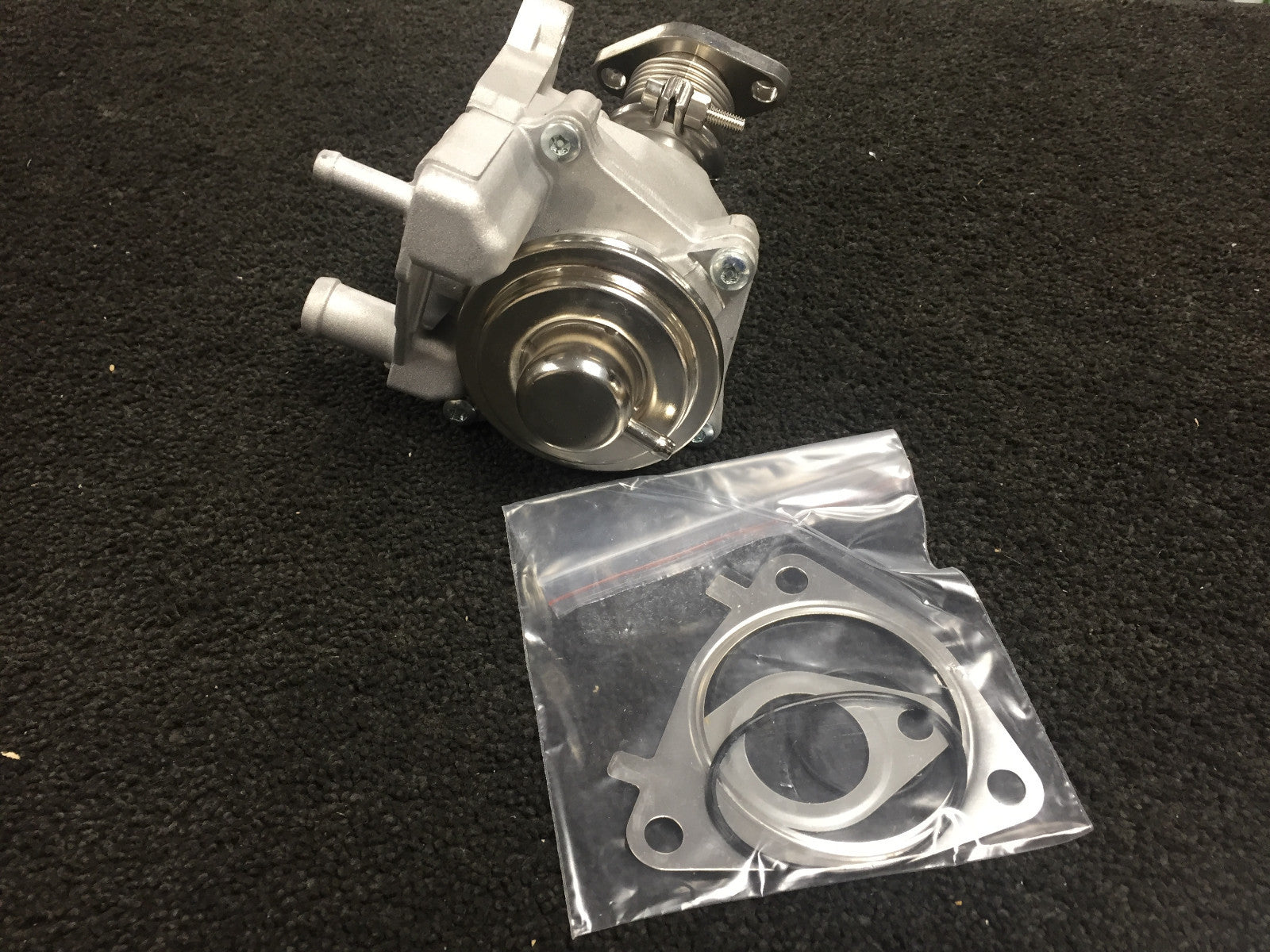 CITROEN JUMPER RELAY 3.0HDi F1CE0481D  EGR VALVE EXHAUST CIRCULATION VALVE NEW 