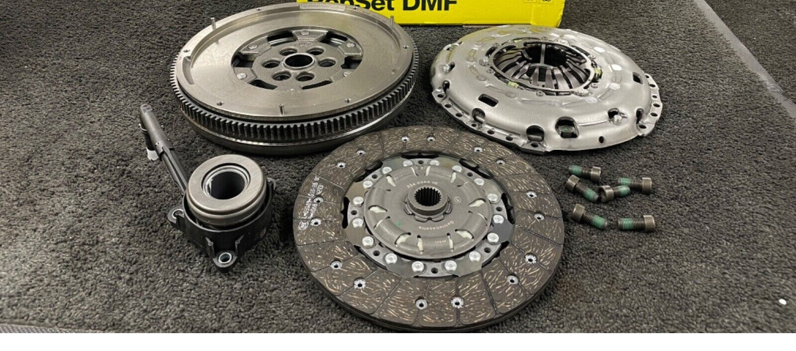 FOR SUPERB SE L EXECUTIVE TDI (MK3 (Typ 3V))  CLUTCH KIT  +FLYWHEEL