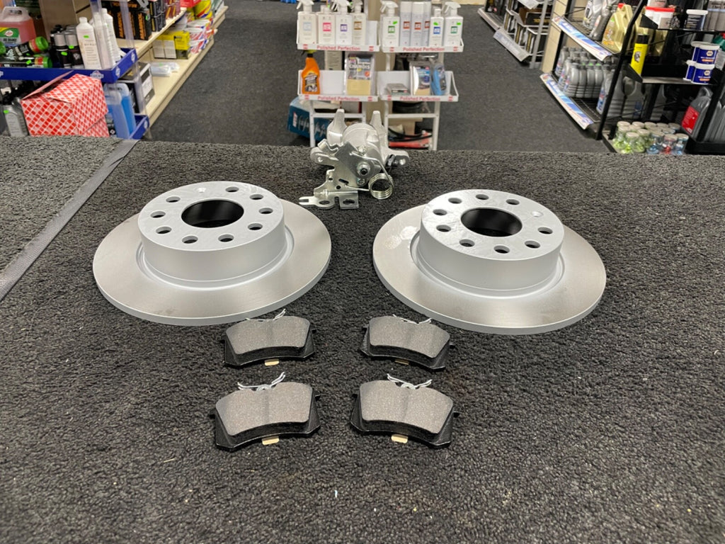 VW CADDY TDi SDi 2 BRAKE DISC REAR BRAKE PADS 255MM 1 REAR BRAKE CALPER