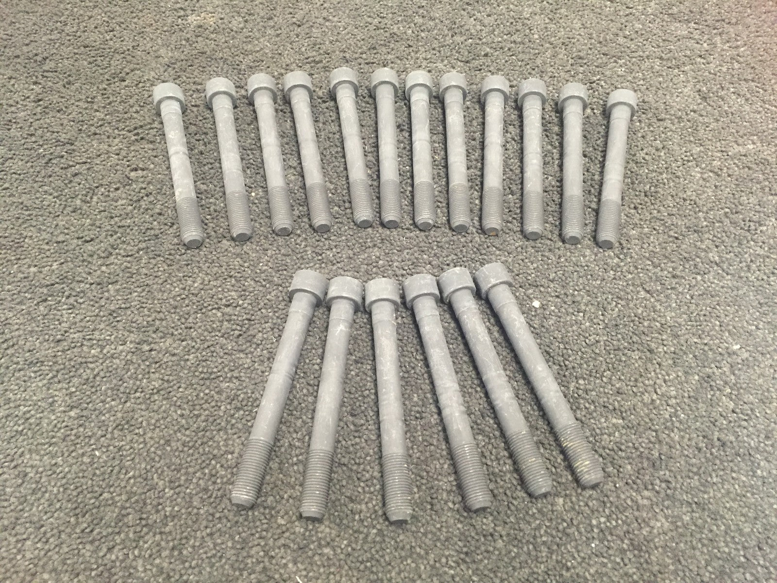 FOR MITSUBISHI SHOGUN PAJERO 2.5TD 4D56 L200 ANIMAL WARRIOR L300 HEAD BOLT SET